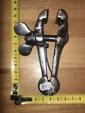 etau outil ancien étau de