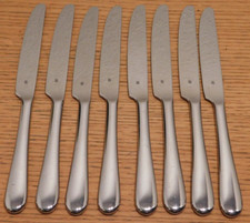 LOT 8 COUVERT de service