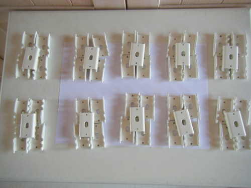 Lot clips blanc fixation - de,