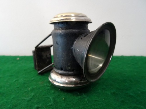 Ancienne lampe lanterne - lampe, velo