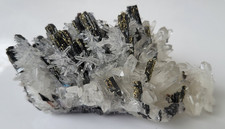 HUBNERITE, PYRITE et QUARTZ -