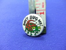 tin badge gum machine a bc dont bug me confectionery bubble gum 1960s premium