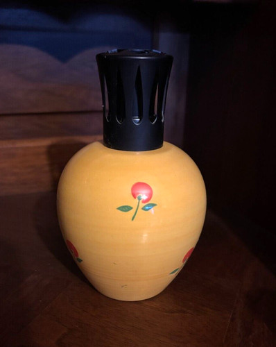 Lampe berger fond jaune décor - berger,