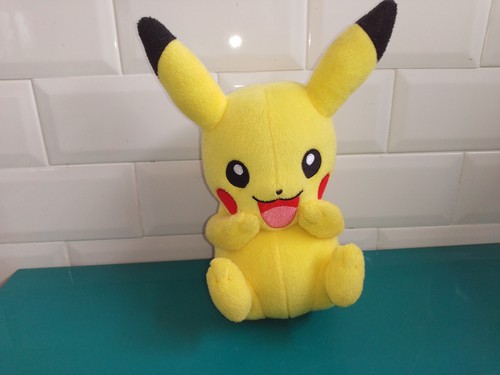 1 peluche pokémon - 22.09.04.1,