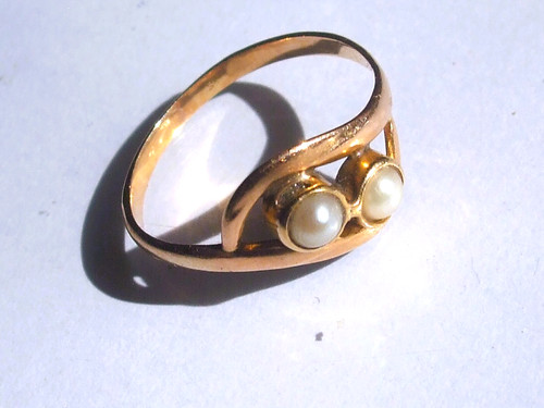 Belle petite bague - belle,