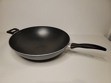 USED only once or twice T-fal, Nonstick 14 in. x 4 in. Wok,Black,great condition