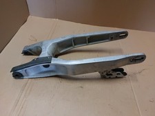 bras oscillant origine AJP 125