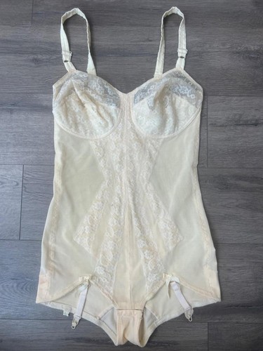 Vintage 1960s mid century pale - vintage,