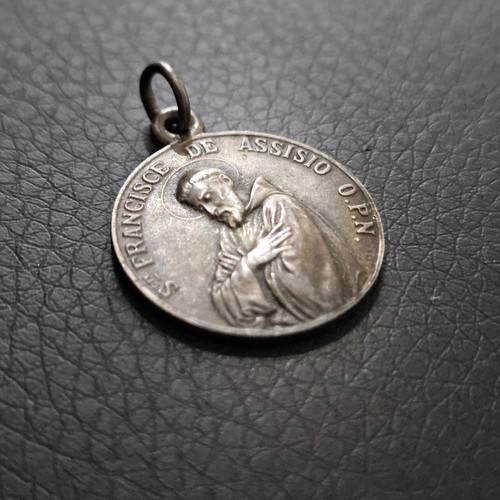 Médaille catholique saint