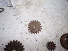 pignon compteur moto terrot