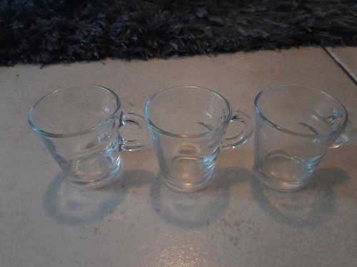 Lot tasses a - lot, 15