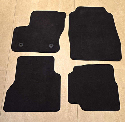 Piece original floor mat - floor,