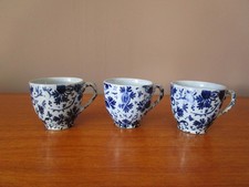 3 Tasses à café anciennes