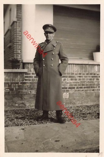 Officier belge capturé - , à