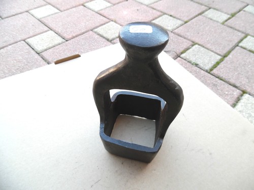 Old tool outil - tool,