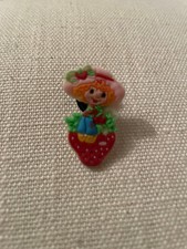 Jibbitz Crocs Chaussure/bracelet pin’s Charm Charlotte aux fraises