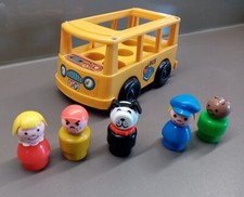 Mini bus scolaire jaune Fisher Price avec 5 personnages Little People vintage