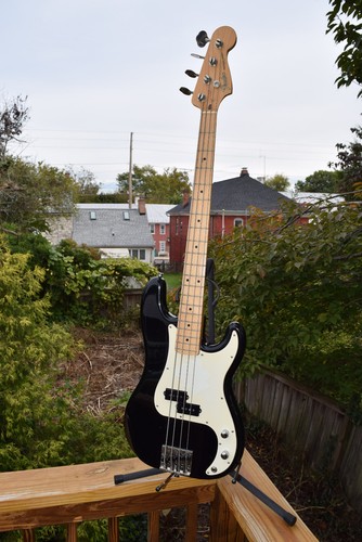1987 fender precision bass - ,