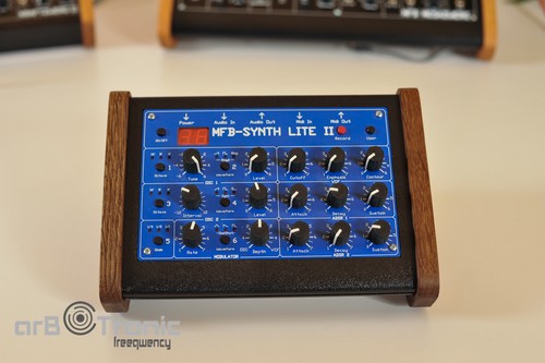Mfb synth lite drum 522 - drum,