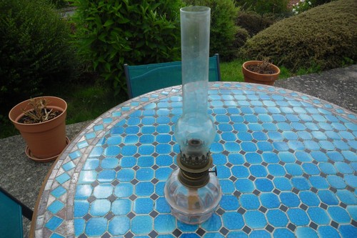 Ancienne lampe petrole - ancienne, a