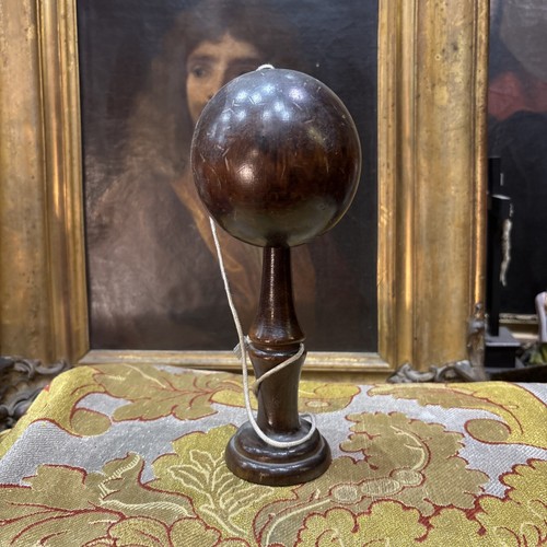 Ancien jeu jouet bilboquet - ancien, en