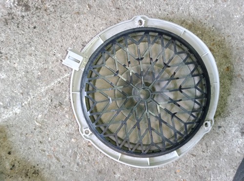 Haut parleur enceinte - enceinte, avant