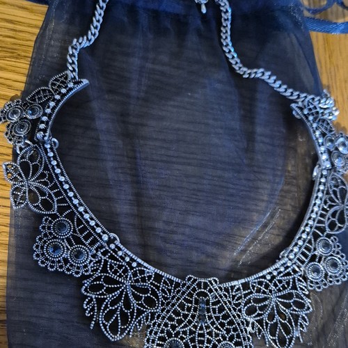Collier plastron alliage - , de