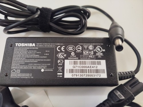 Chargeur portable toshiba - chargeur, pc