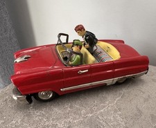 Jouet ancien en étain voiture