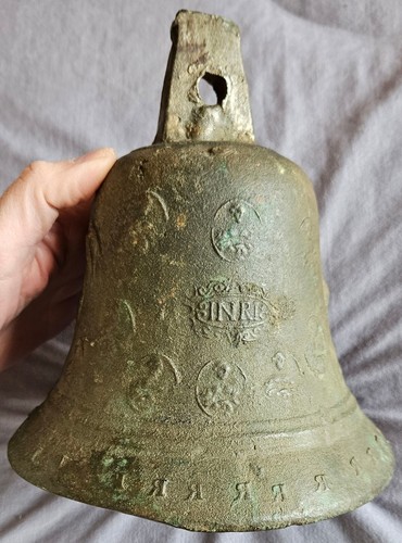 Cloche liturgique bronze - cloche, &