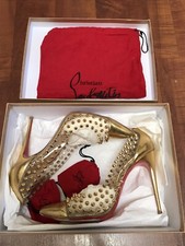 Escarpins pump shoes CHRISTIAN LOUBOUTIN « Pigalle Spikes - Gold Me » T. 39 doré