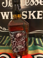 JACK DANIELS NOUVELLE BOUTEILLE PAULA SHER  0,70cl 43% -- NEUF