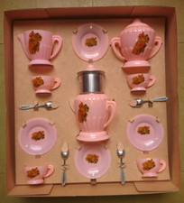 ANCIEN JOUET UNE DINNETTE de