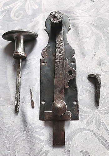 Ancien loquet fléau de - a,