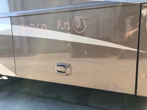 Winnebago journey 34h rv - 05,
