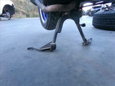 béquille centrale. KEEWAY