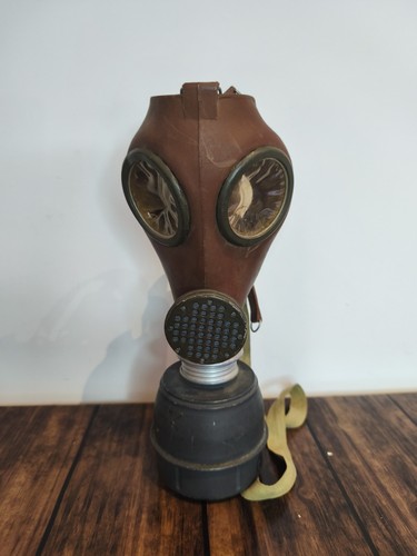 Ancien masque gaz - masque, a