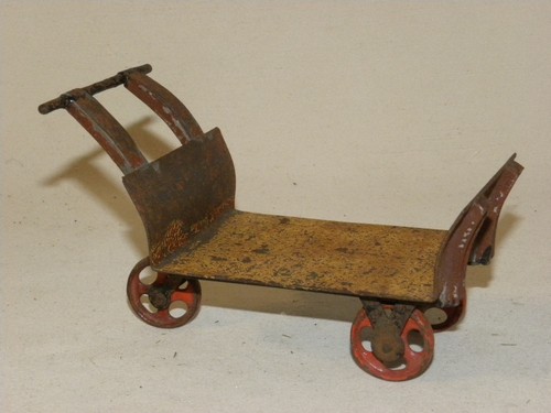 Vintage jouet ancien - vintage, tole