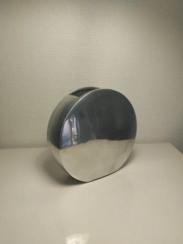 Vase style space - , age