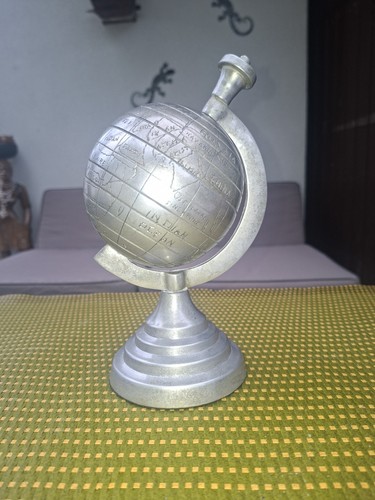 Globe terrestre design - globe,