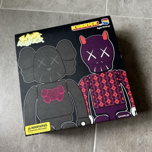 Medicom toy kubrick kaws - medicom, bus