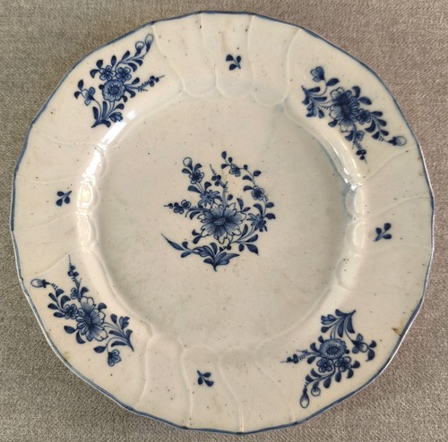Belle assiette porcelaine - assiette,