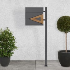 Boîte aux lettres sur pied