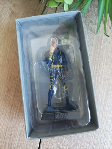 Figurine plomb marvel - comics, "