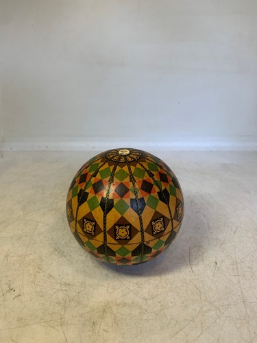 Ancienne boule fil - eme, en