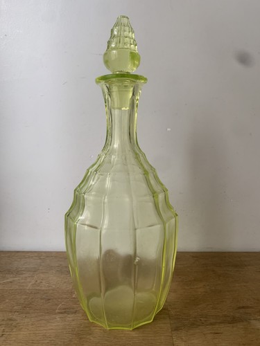 Ancienne grande carafe - grande, en