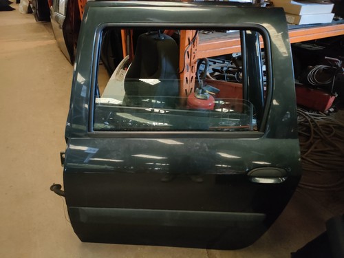 Porte arriere gauche dacia - arriere,