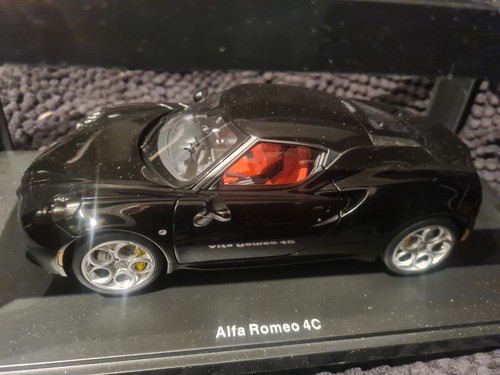 Alfa romeo autoart - 4c, 1/18