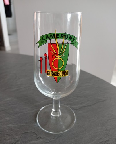 Ancien beau verre - -, à