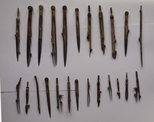 Elements de compas, pièces diverses